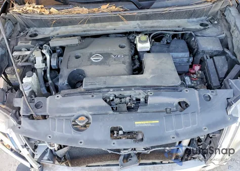 2013 Nissan Pathfinder S z USA, uszkodzony, nr VIN 5N1AR2MM9DC608716